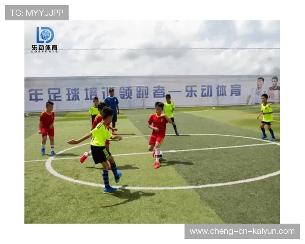 琑员如何在比赛中提高无球跑位的创造力与得分贡献，无球跑位篮球